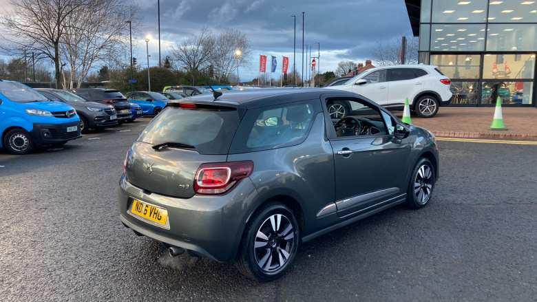 DS 3 1.2 PureTech 82 Chic 3dr Petrol Hatchback